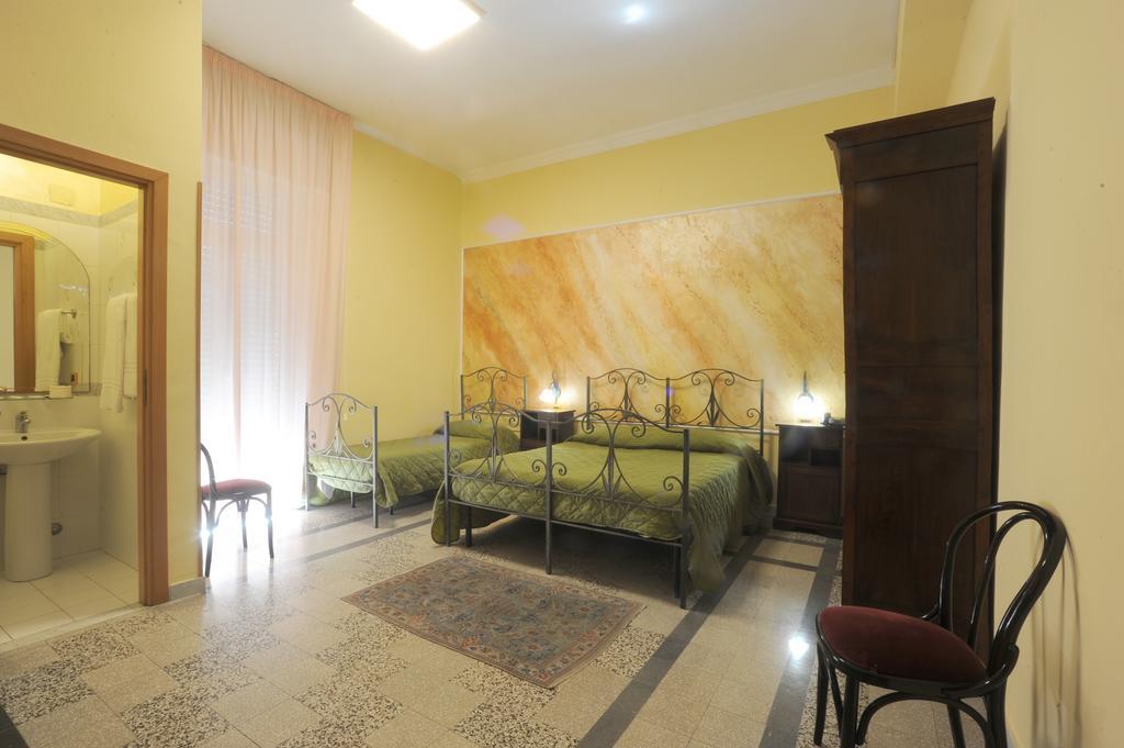 Albergo Bellavista Latina Rum bild