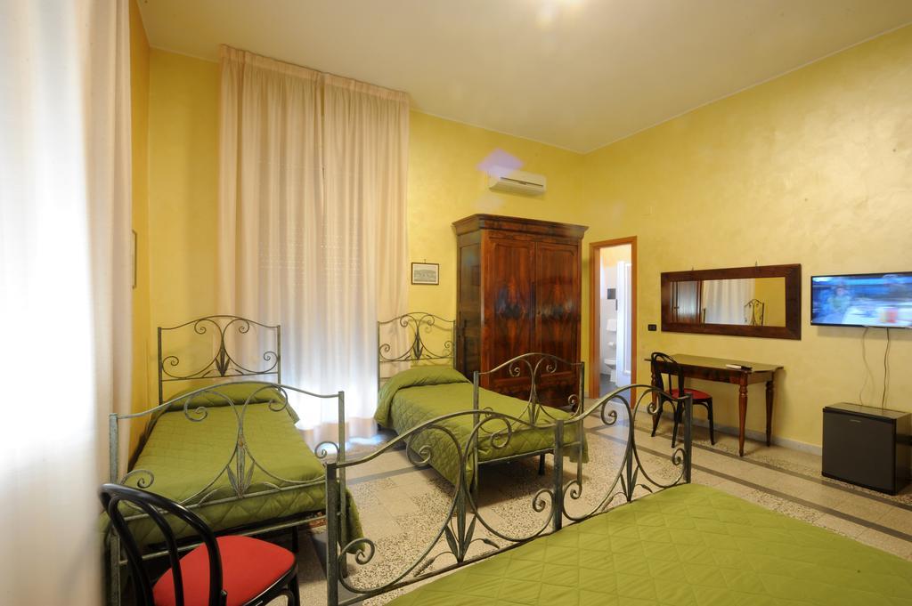 Albergo Bellavista Latina Exteriör bild